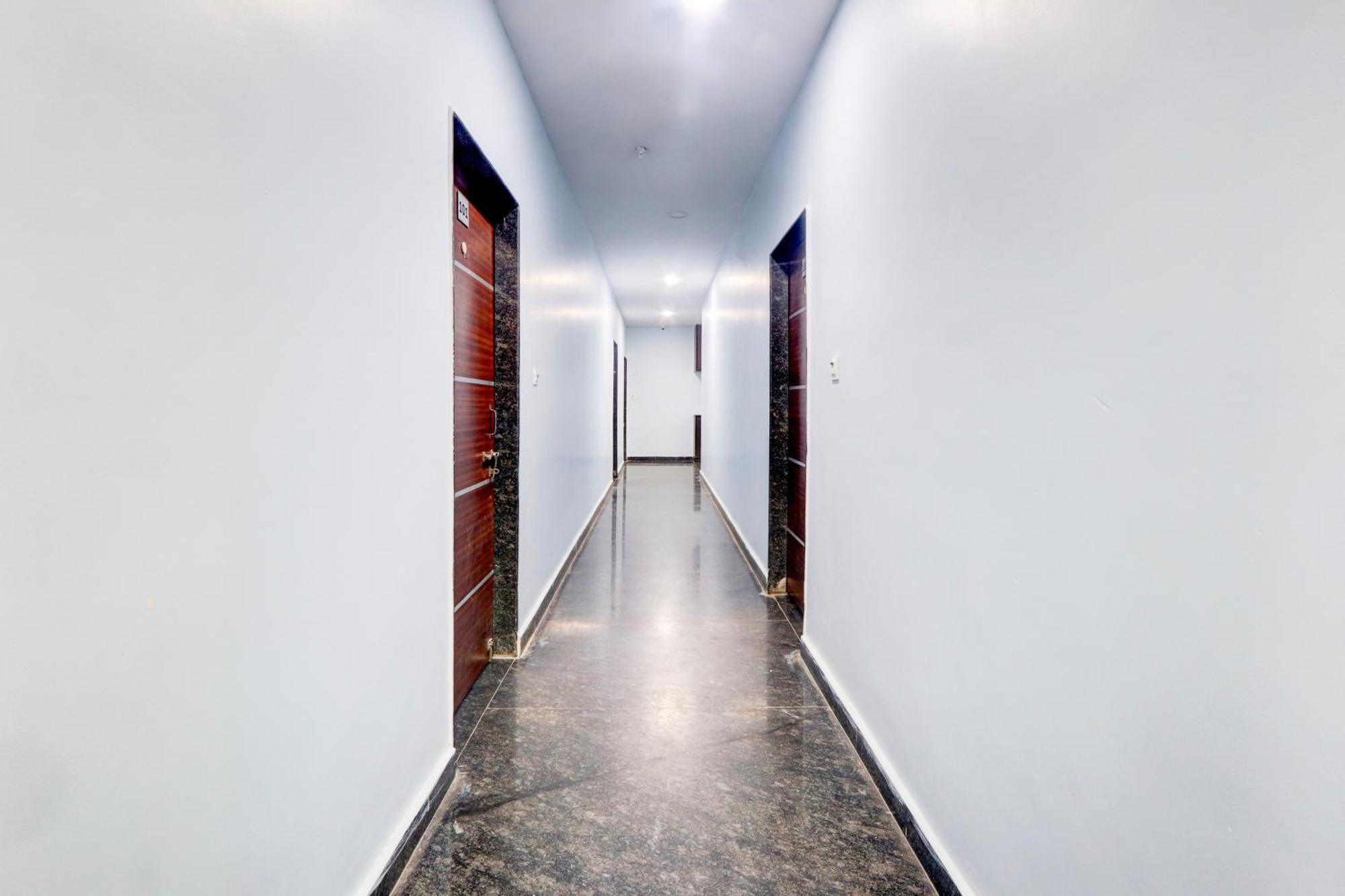 Hotel O Moon Light Nizamabad 외부 사진