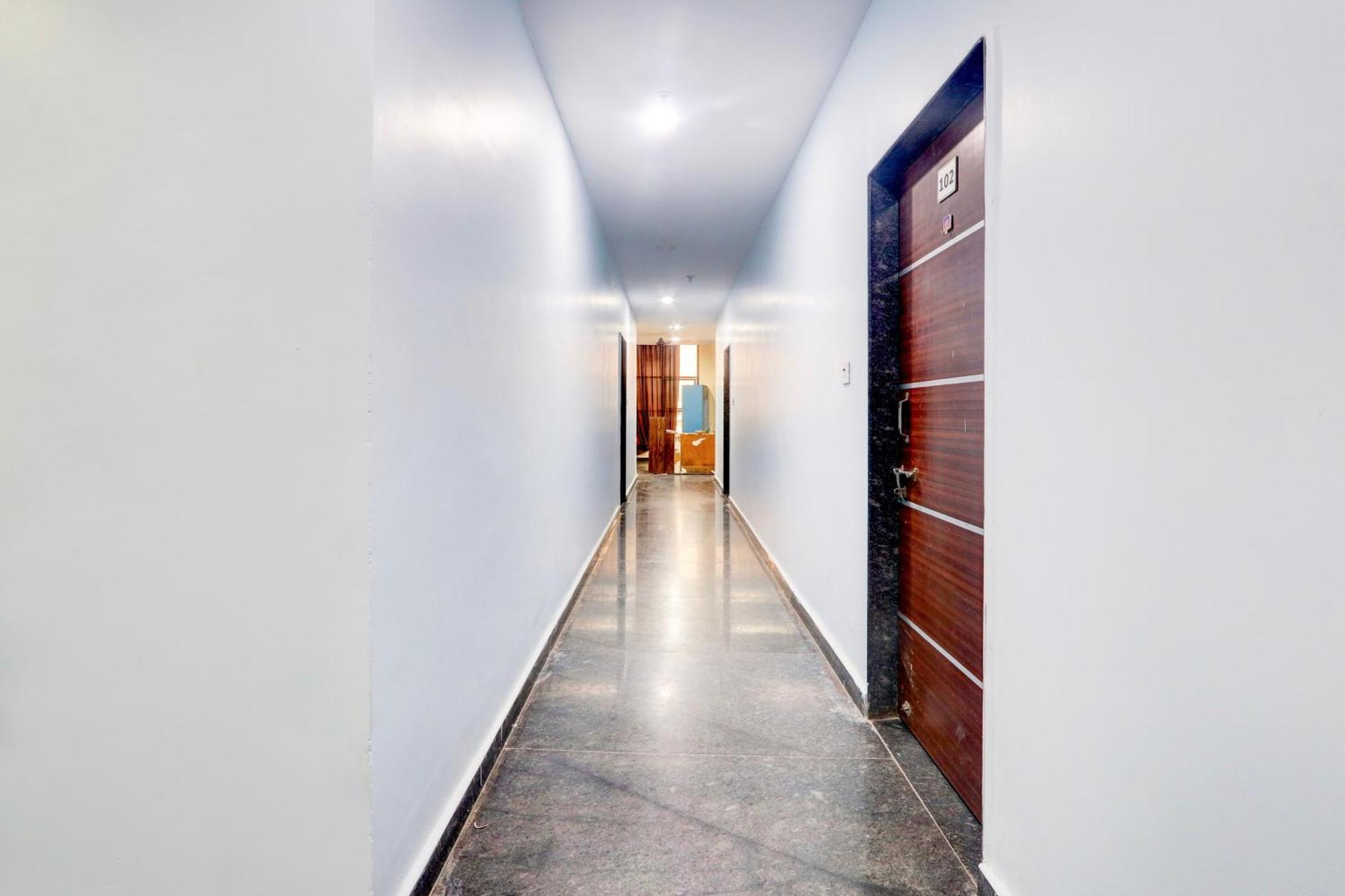 Hotel O Moon Light Nizamabad 외부 사진